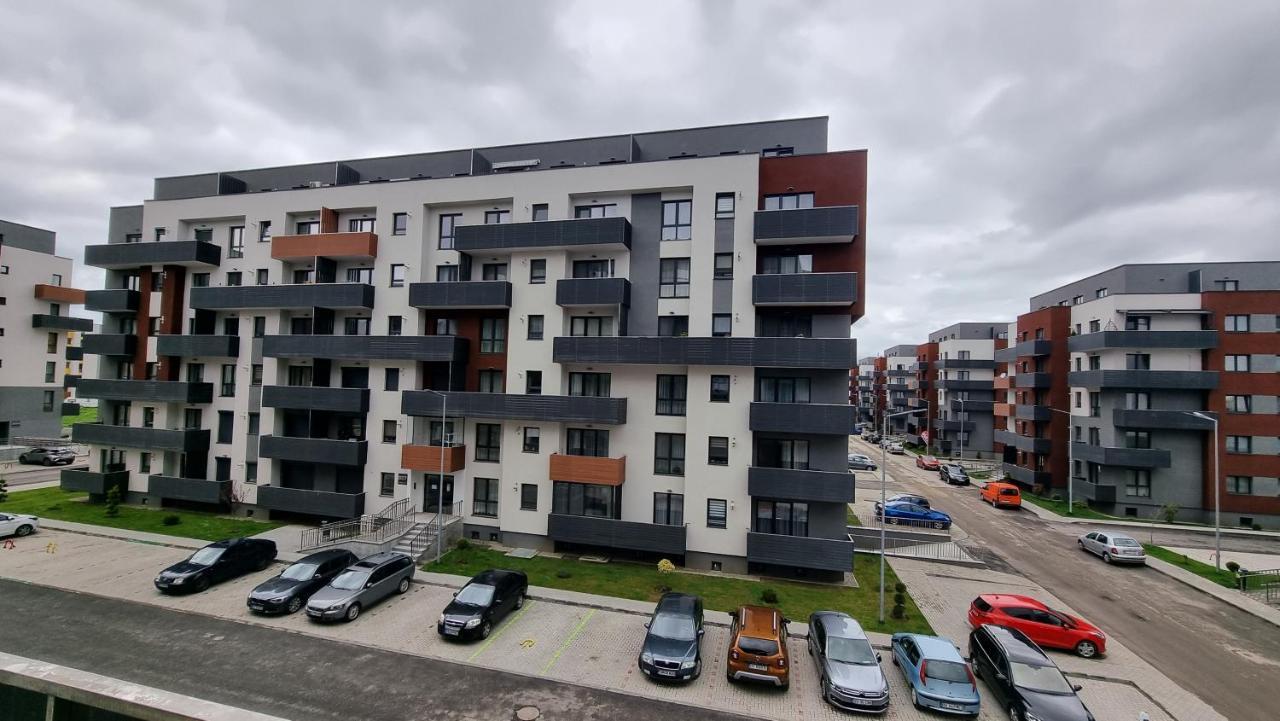 Swan Brasov Apartment Bagian luar foto